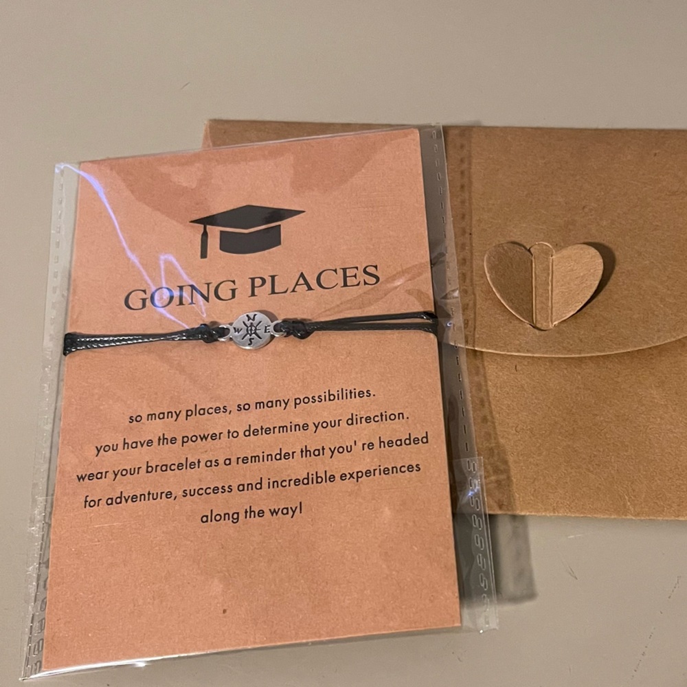 🎯Graduation gift bracelet